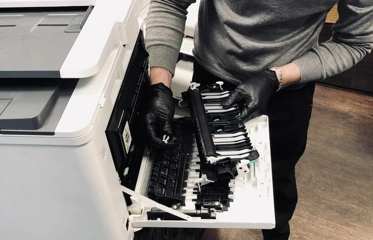 Ремонт принтера Xerox, re:device Санкт-Петербург
